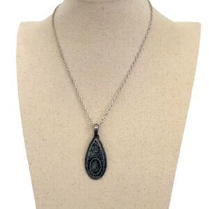 Teardrop Hammered Silver-Tone Handmade Pendant Necklace – Boho Tribal Jewelry